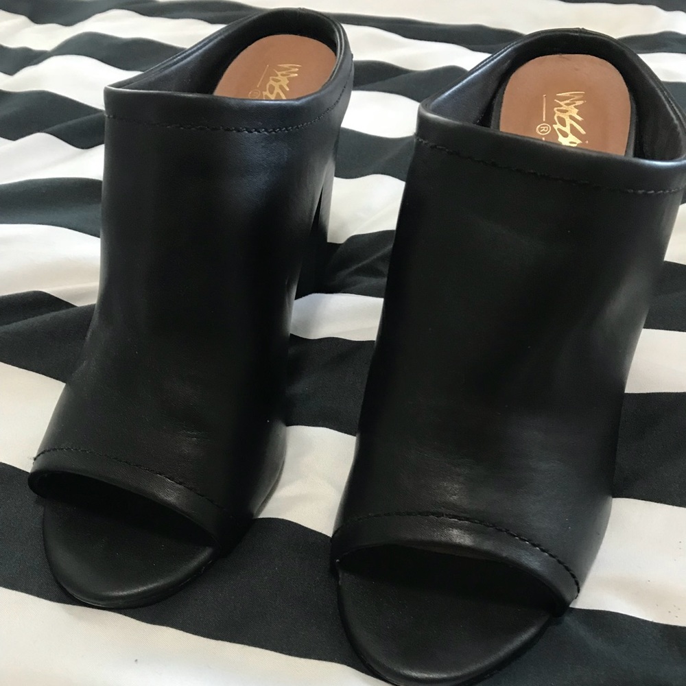 Mossimo High Heeled Mule